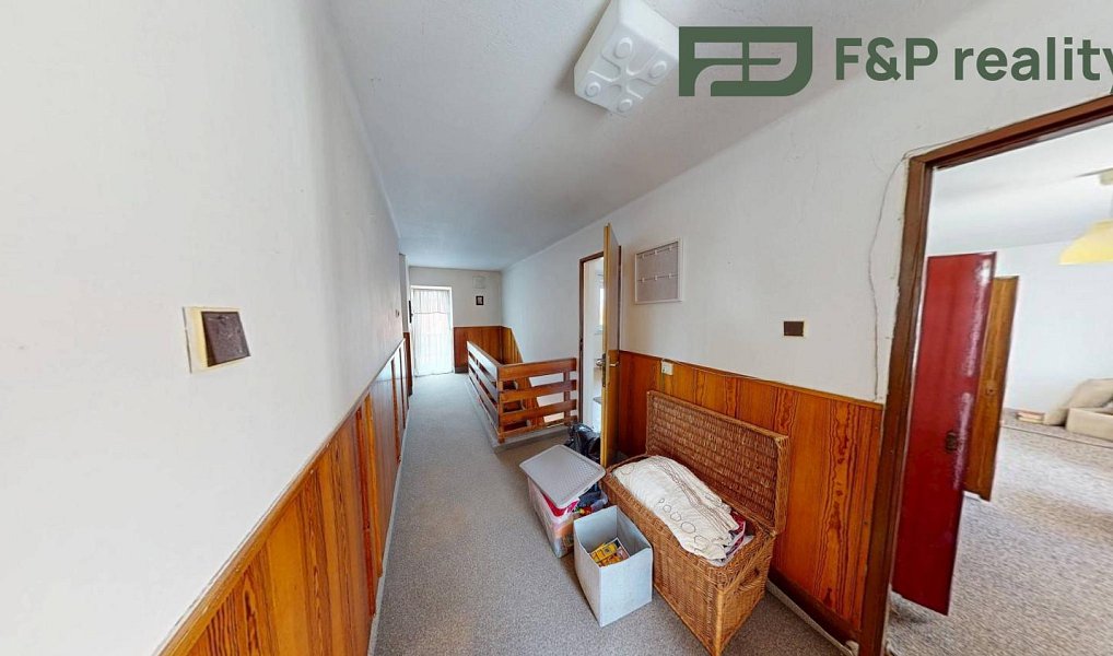 Prodej domu 215 m² s pozemkem 300 m², Žleby – náhled fotky 13