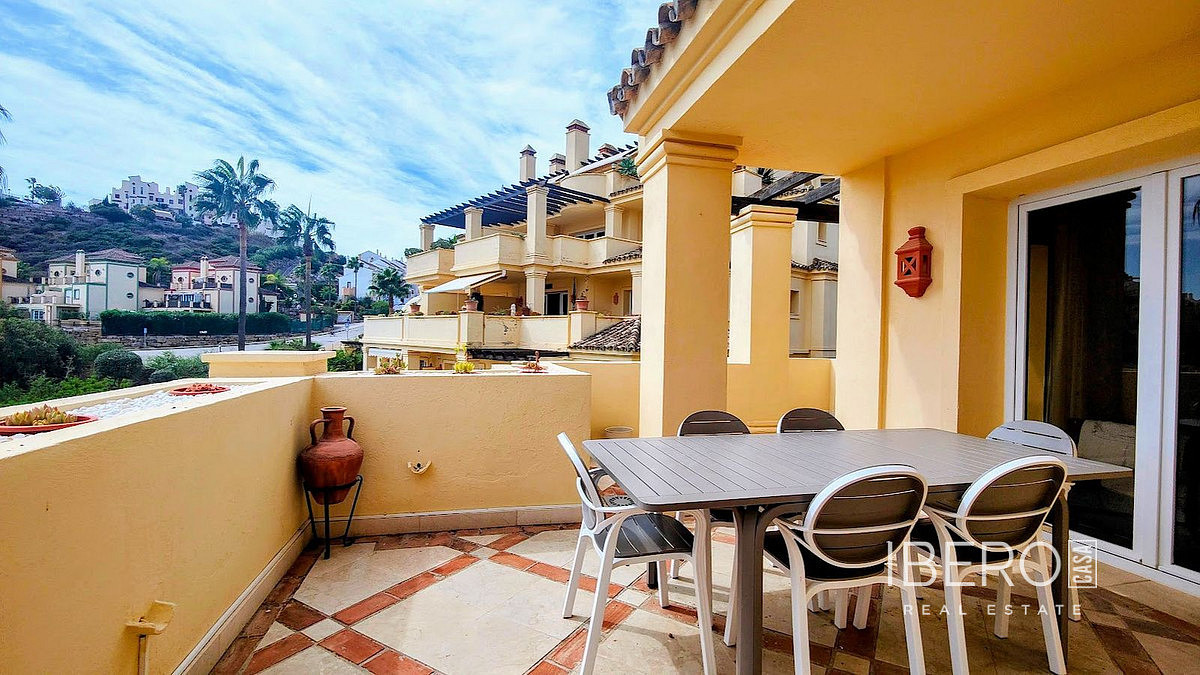 Piso 4+kk – Casares, La Perla de Bahía, Costa del Sol Occidental - Más