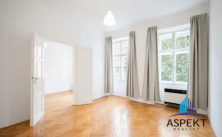 Pronájem bytu 2+1 50 m², Vítkova, Praha 8 - Karlín