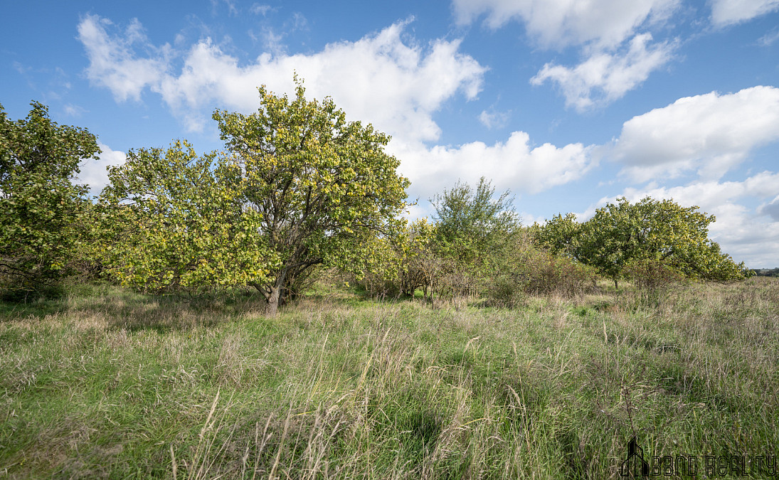 Prodej pozemku 14 896 m²