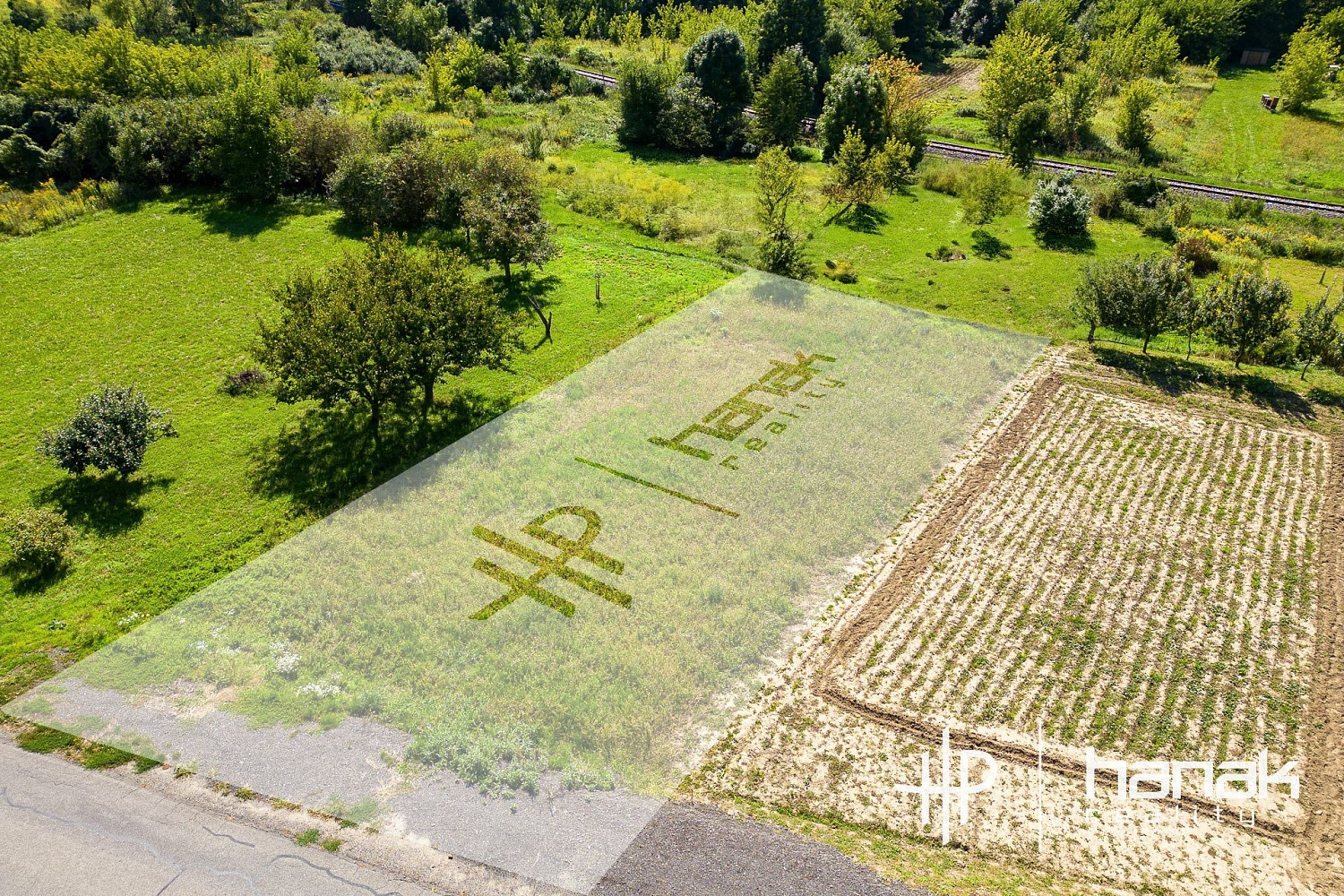 Prodej stavebního pozemku 777 m² – fotografie 4
