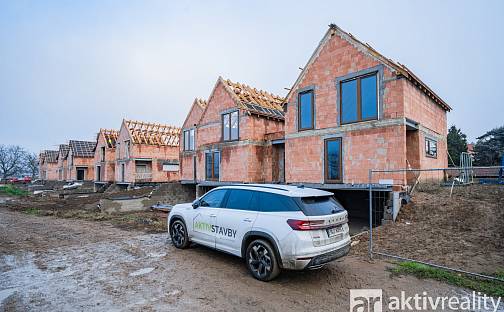 Prodej domu 149 m² s pozemkem 213 m², K Zahrádkám, Lužec nad Vltavou, okres Mělník