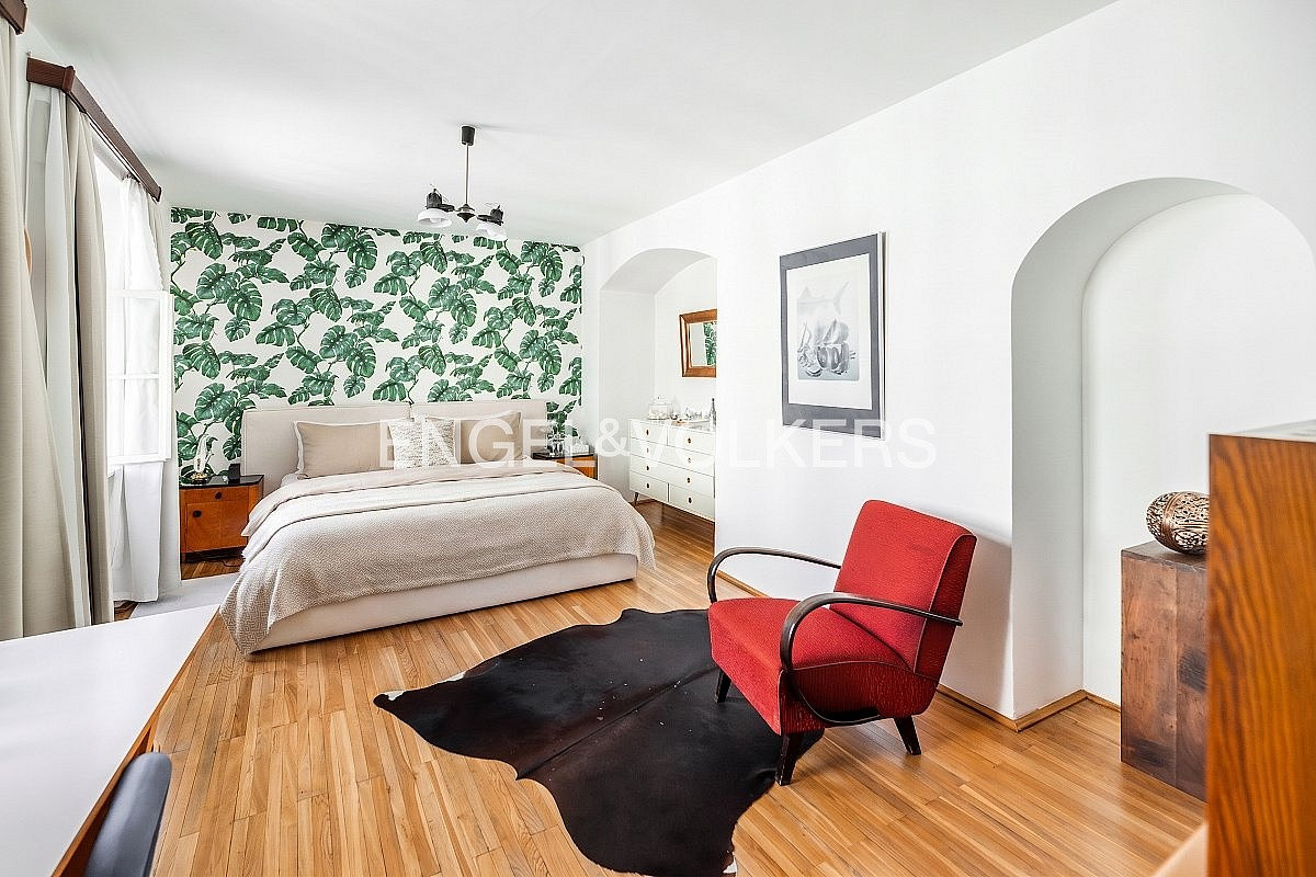 Pronájem domu 201 m² s pozemkem 104 m² — photo 3
