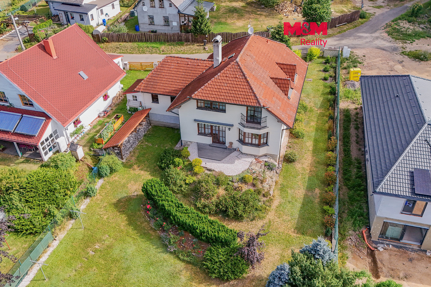 Prodej domu 270 m² s pozemkem 934 m²