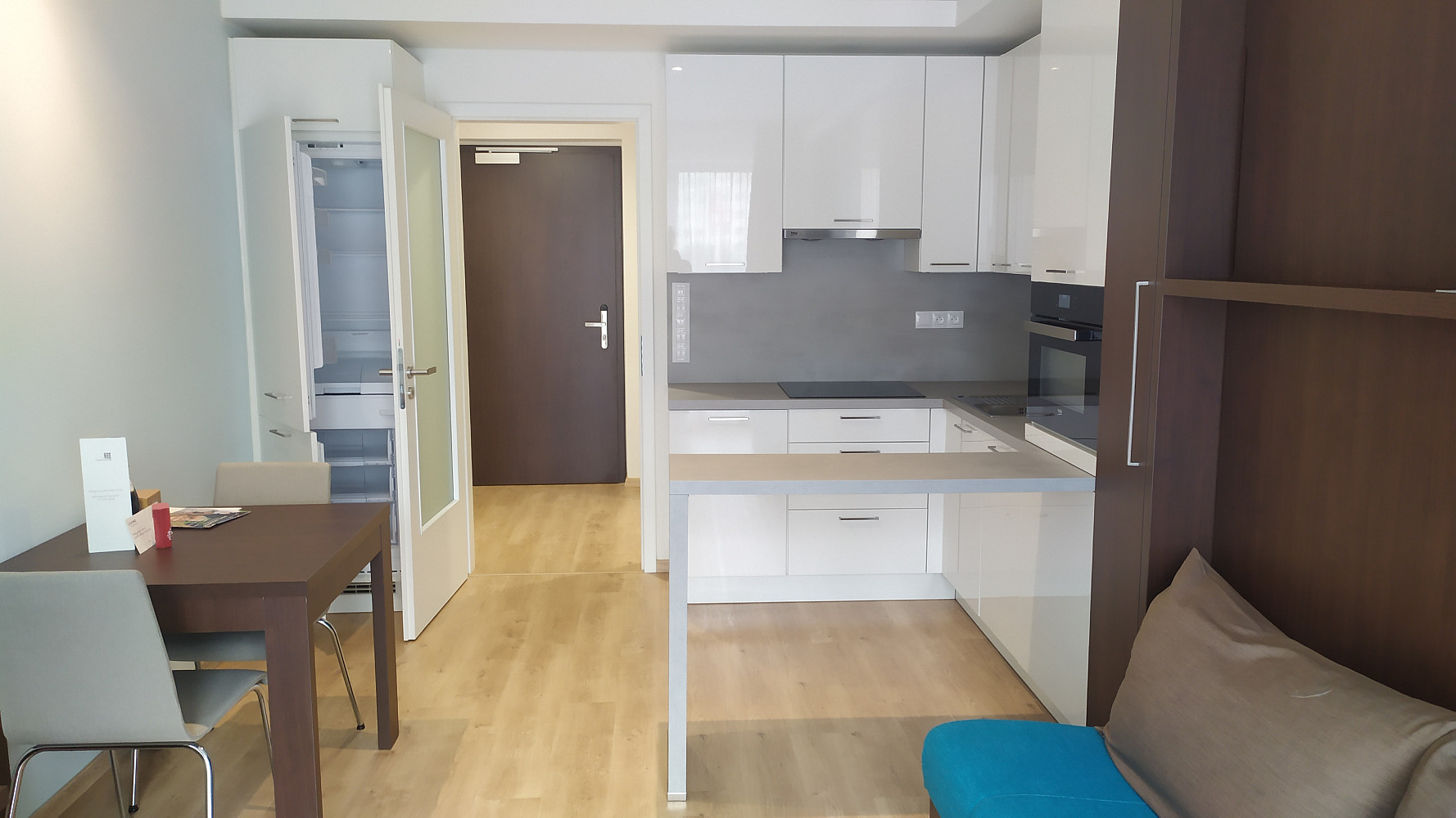 Pronájem bytu 1+kk 30 m²