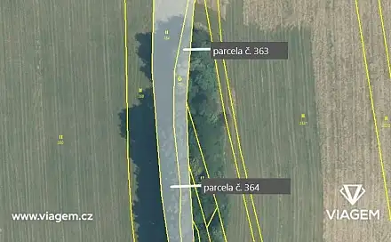 Prodej pole 2 102 m², Podolí, okres Vsetín
