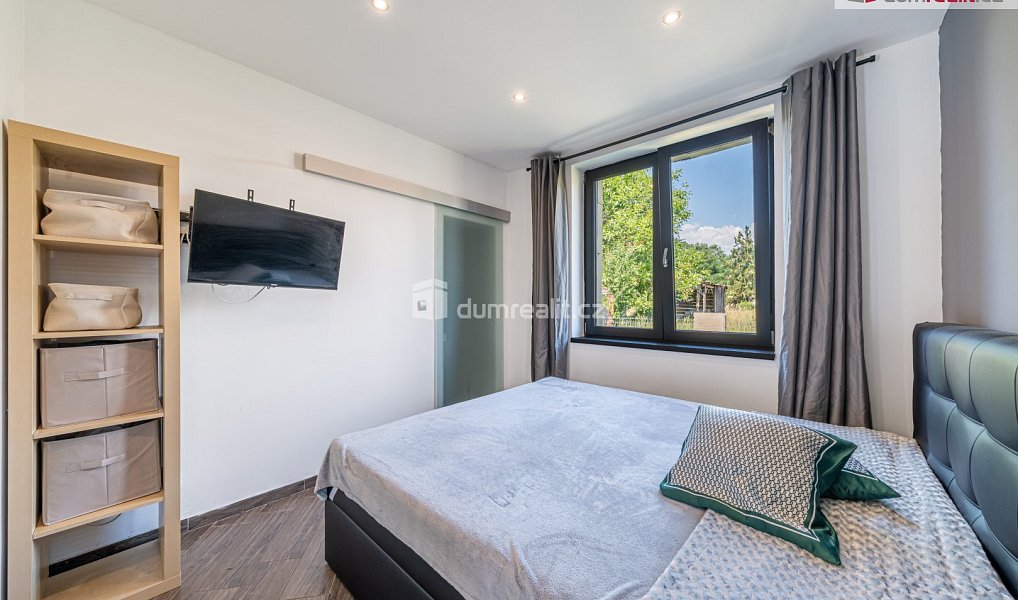Prodej domu 159 m² s pozemkem 1 060 m², Záluží – náhled fotky 8