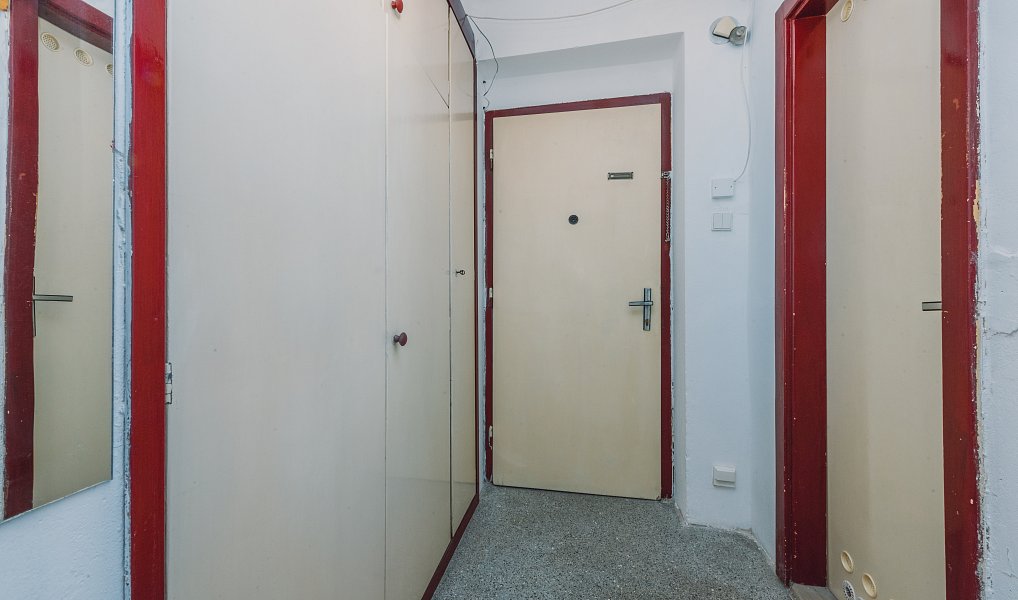 Prodej bytu 2+1 50 m², Rybitví – náhled fotky 11