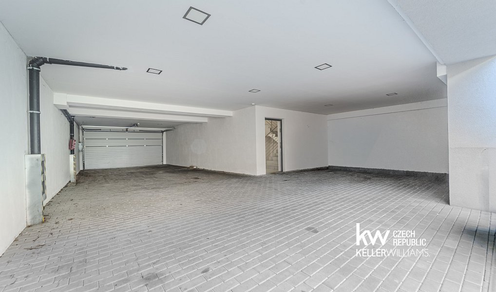 Pronájem bytu 3+kk 70 m², Kladno – náhled fotky 12