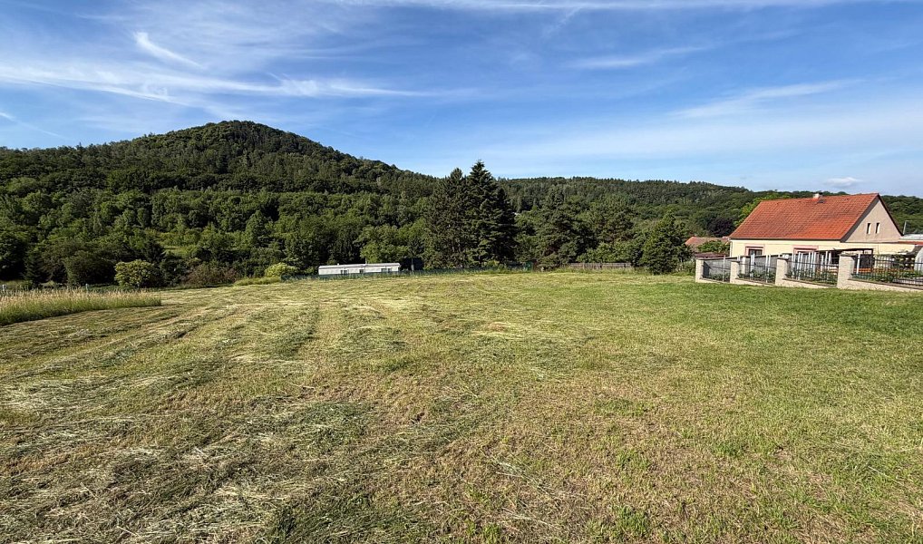 Prodej stavebního pozemku 1 489 m², Světec – náhled fotky 7