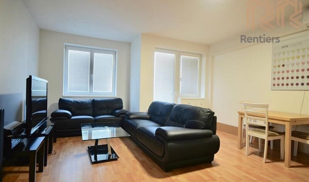 Pronájem bytu 2+kk 57 m², Praha – náhled fotky 2