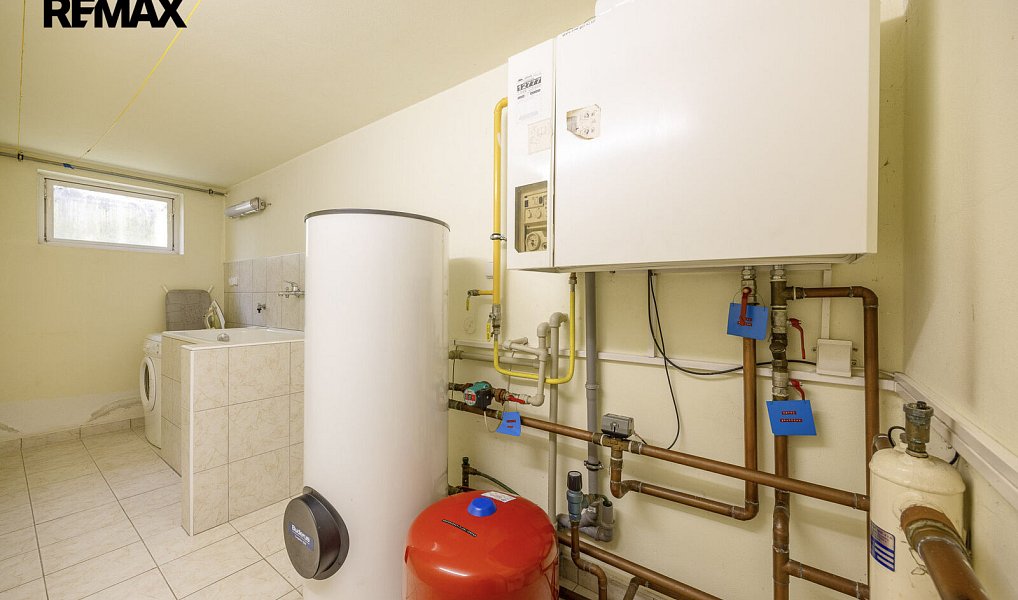 Prodej domu 358 m² s pozemkem 1 101 m², Praha – náhled fotky 25