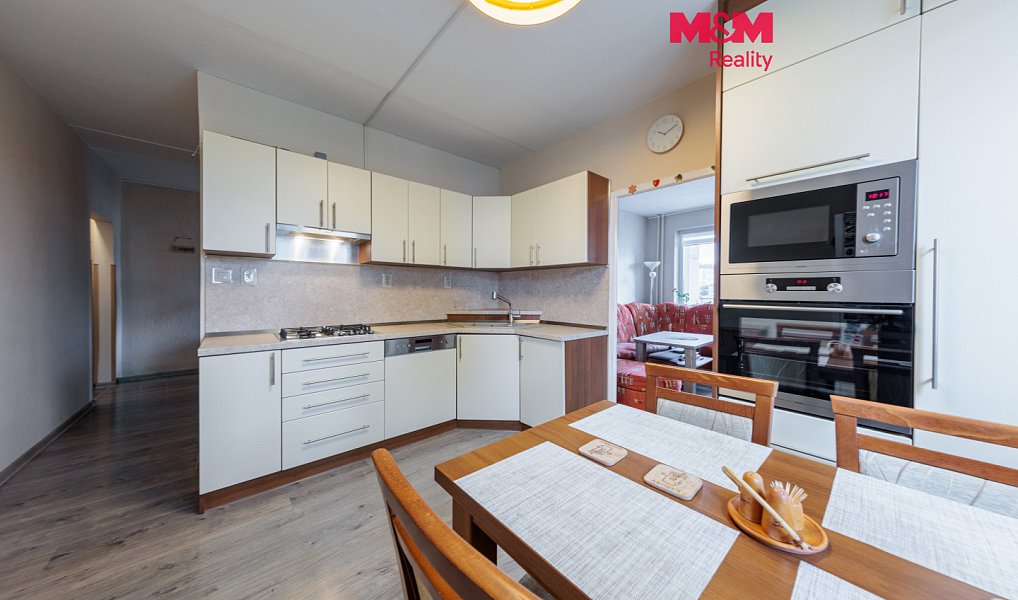 Prodej bytu 3+1, 84 m², Sokolov