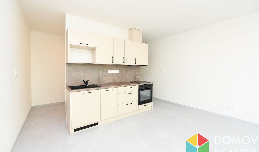 Pronájem bytu 1+kk 36 m², Plzeň – náhled fotky 7