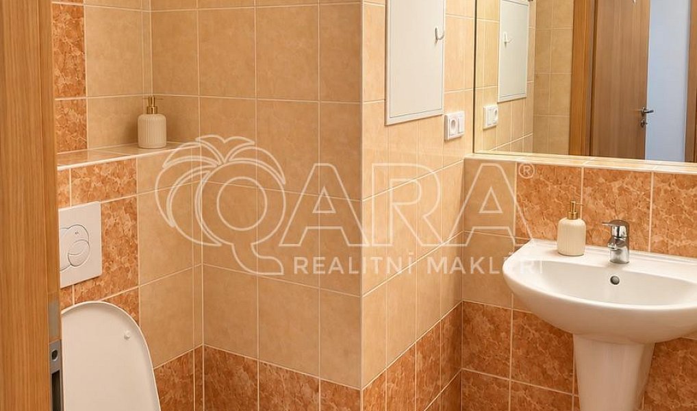 Prodej bytu 1+kk 30 m², Praha – náhled fotky 6