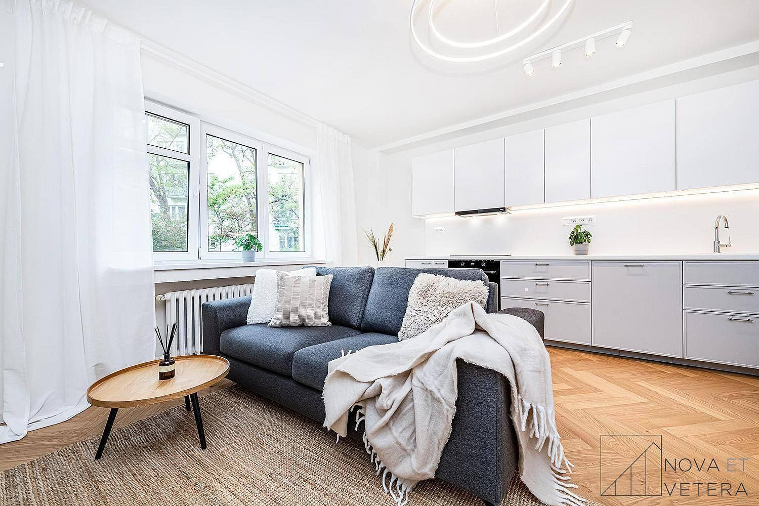 Pronájem bytu 3+kk 57 m² – fotografie 2