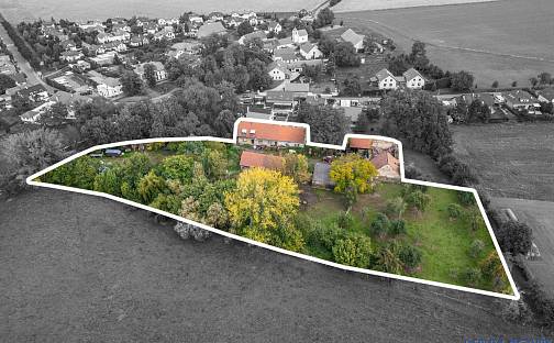 Prodej stavebního pozemku 10 613 m²