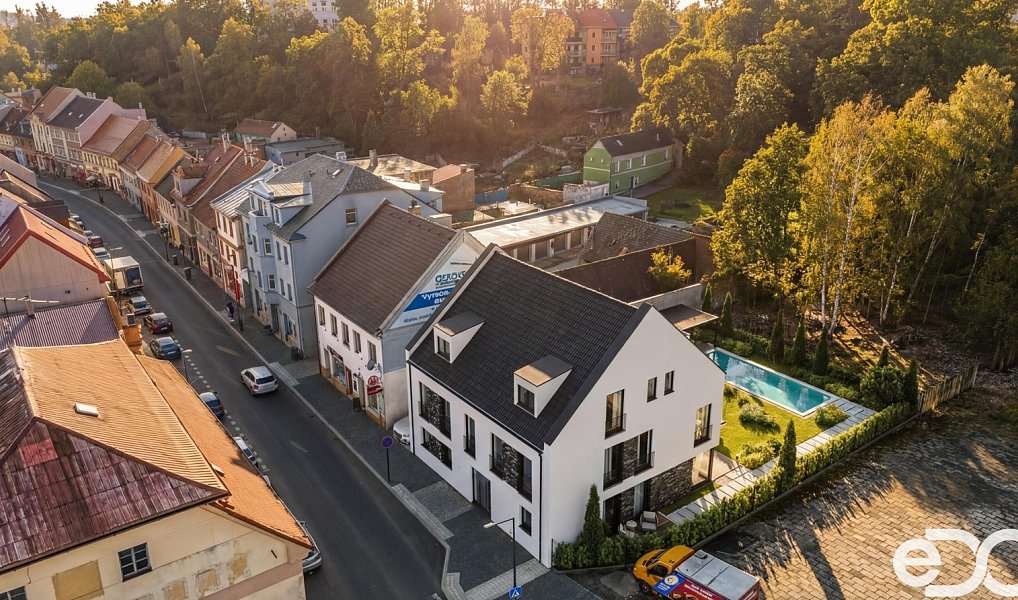 Prodej komerčního pozemku 571 m², Mimoň – náhled fotky 3