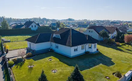 Prodej domu 397 m² s pozemkem 1 813 m², Lesní, Srubec, okres České Budějovice