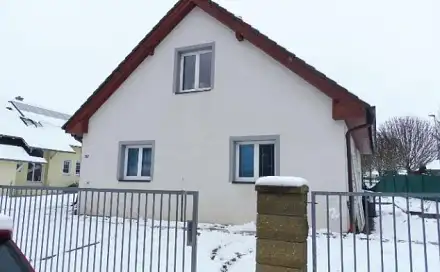 Dražba domu 115 m² s pozemkem 896 m², Kostelec