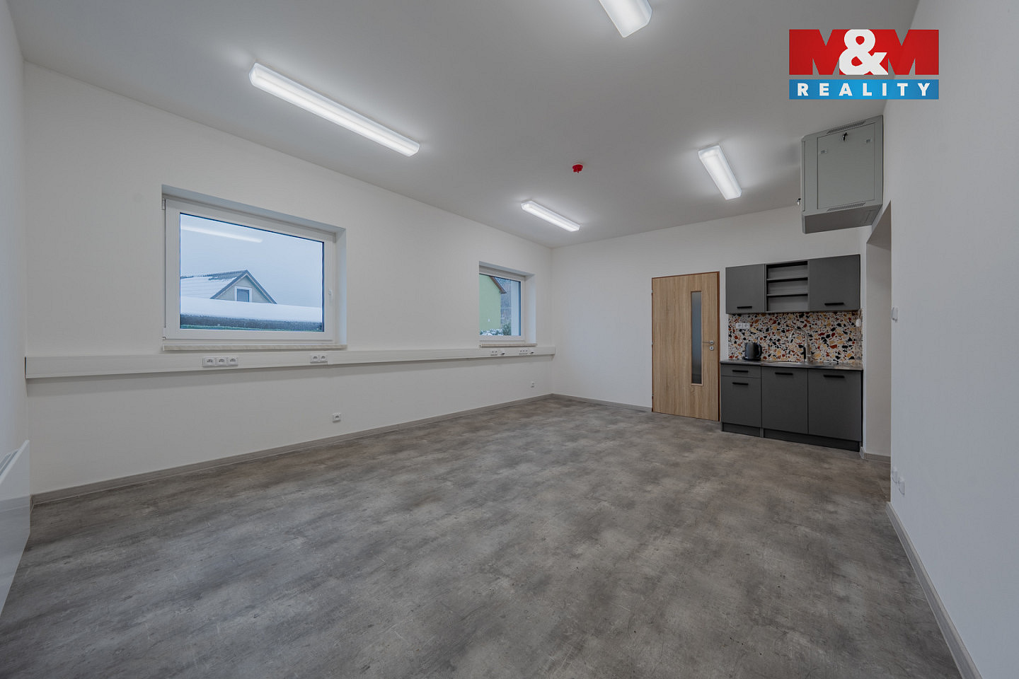 Pronájem skladovacích prostor 129 m² — photo 2