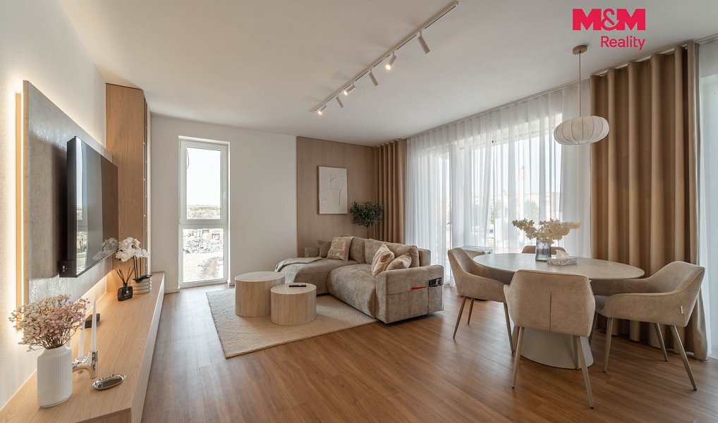 Prodej bytu 4+kk 141 m², Rokycany – náhled fotky 8