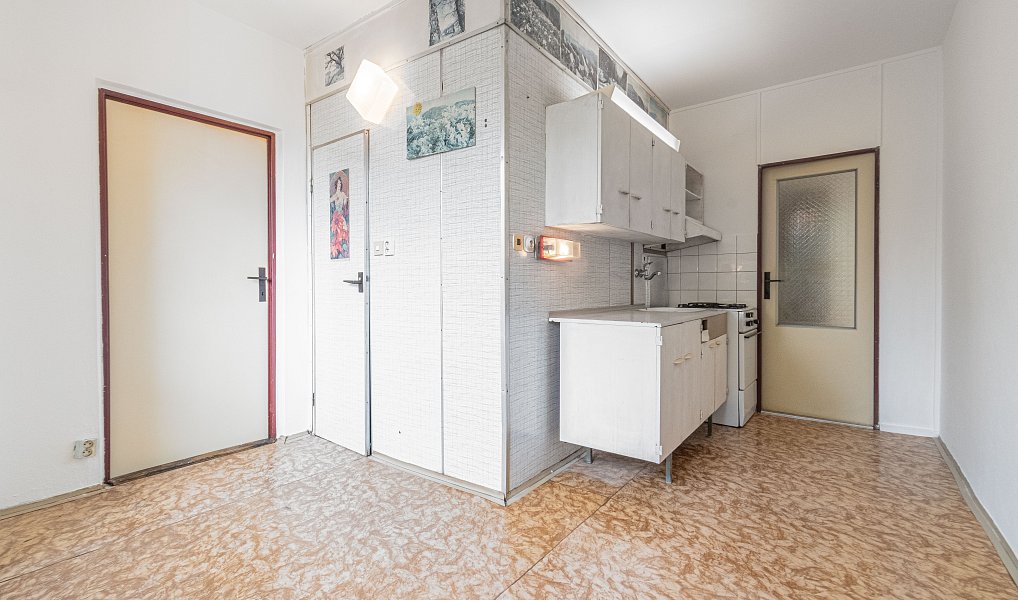 Prodej bytu 3+1 72 m², Otrokovice – náhled fotky 2