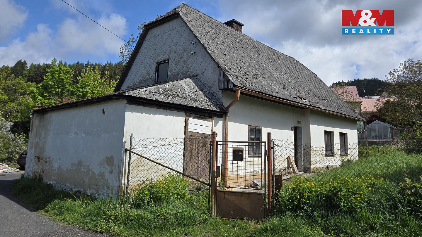 Prodej domu 200 m² s pozemkem 302 m² — photo 2