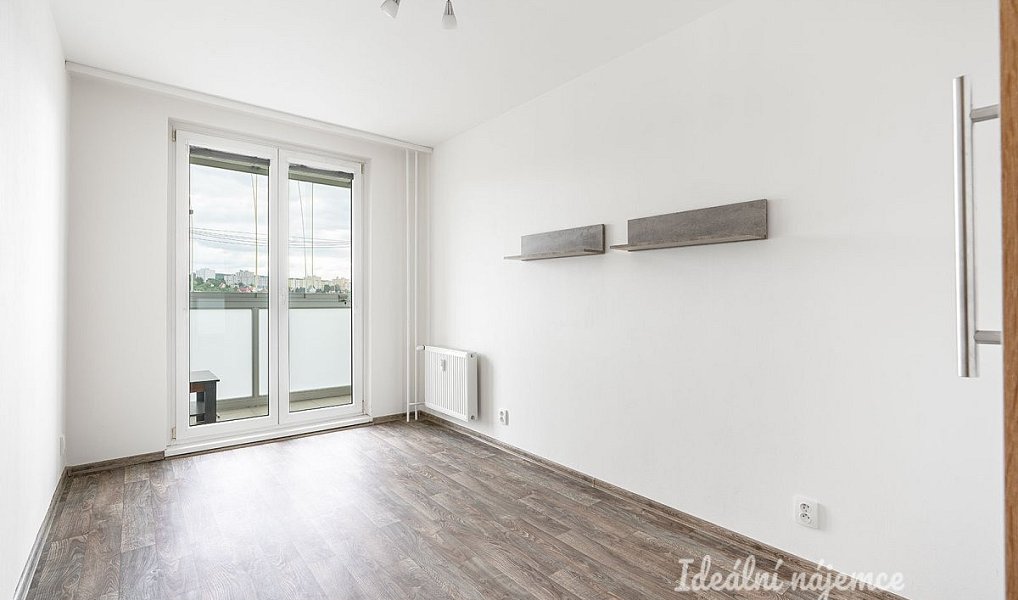 Pronájem bytu 2+kk 44 m², Praha – náhled fotky 9