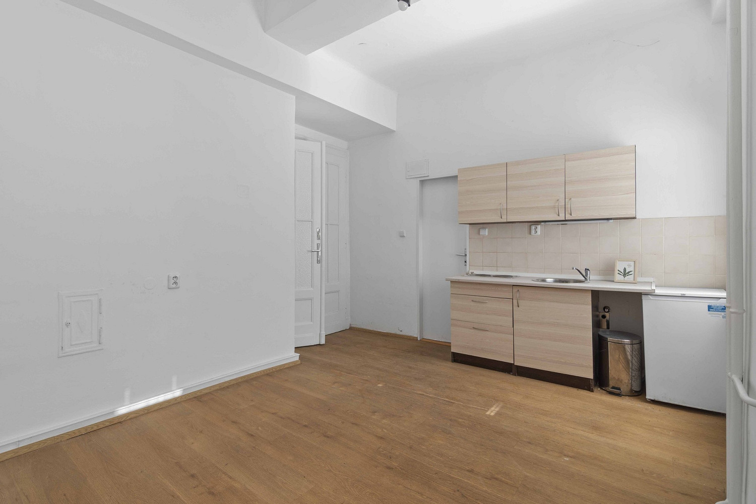 Pronájem kanceláře 31 m² — photo 5