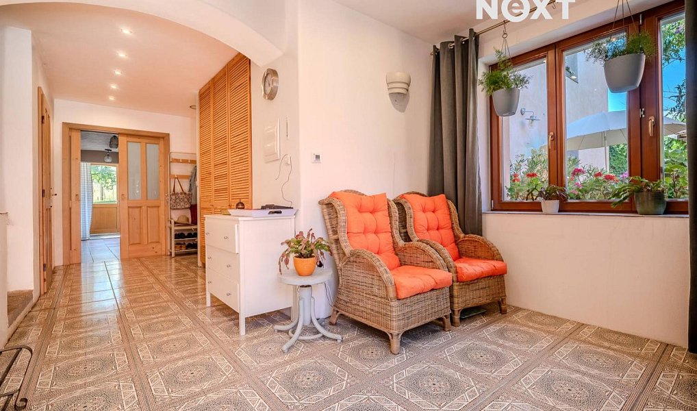 Prodej domu 335 m² s pozemkem 1 532 m², Lhenice – náhled fotky 20
