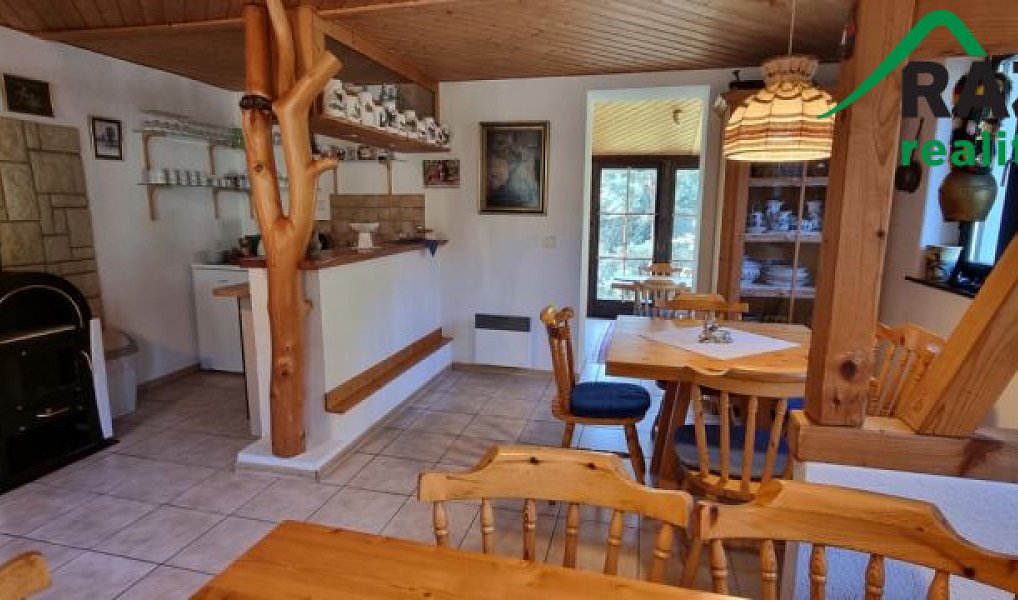 Prodej domu 400 m² s pozemkem 3 222 m², Hřensko – náhled fotky 10