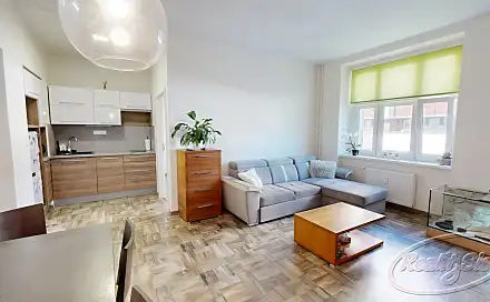 Prodej bytu 2+1 51 m², Nerudova, Hradec Králové - Pražské Předměstí