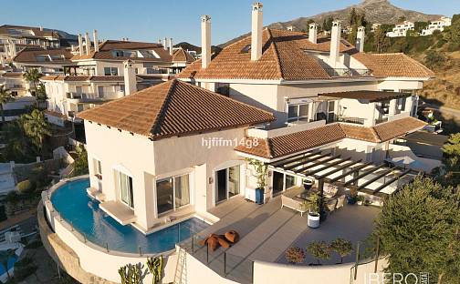 Prodej bytu 4+kk 108 m², Nueva Andalucía, Španělsko