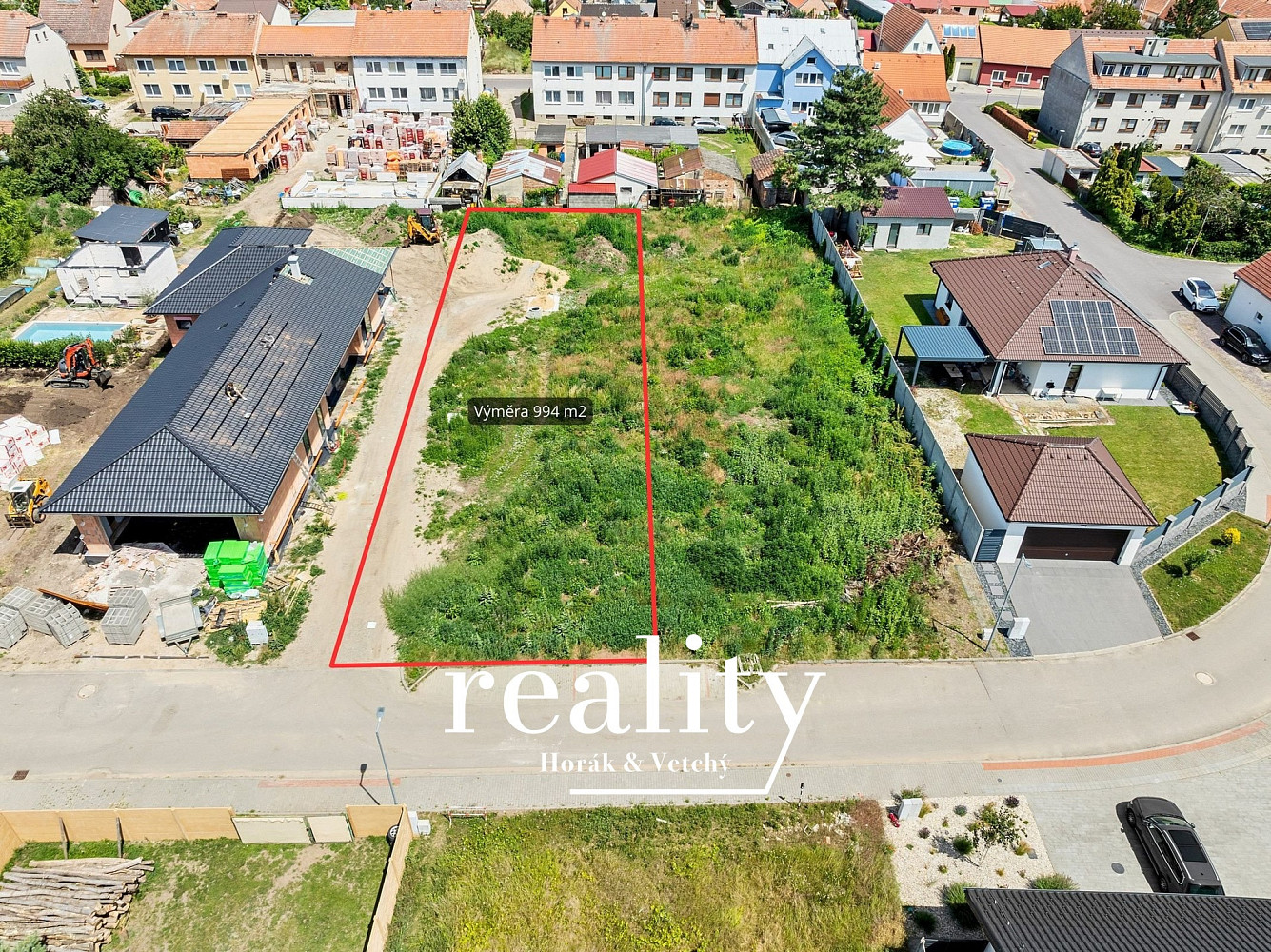 Prodej stavebního pozemku 994 m² – fotografie 2