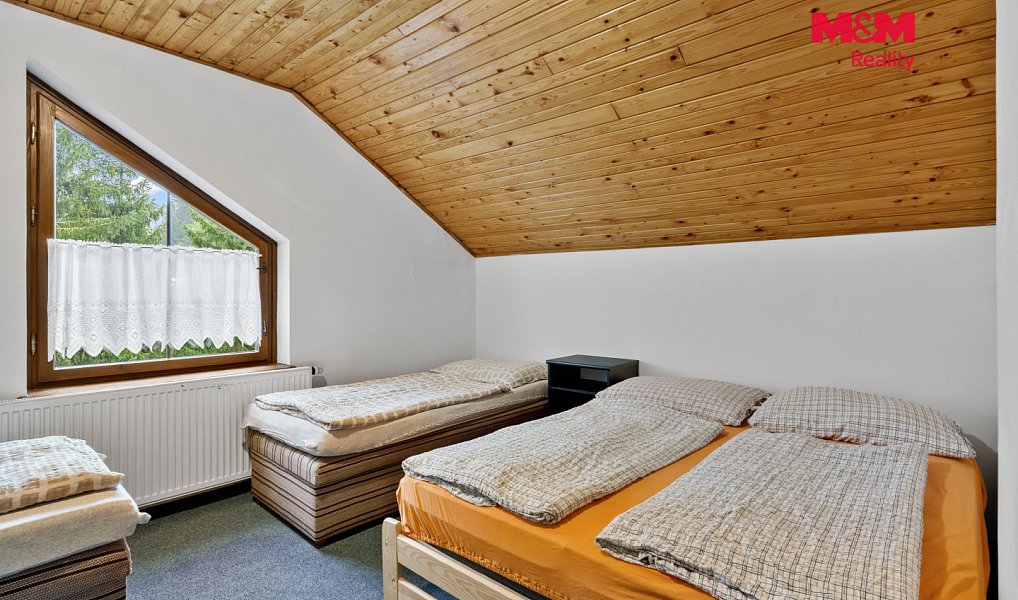 Prodej ubytovacího objektu 341 m², Harrachov – náhled fotky 18