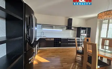 Pronájem bytu 4+kk 150 m²