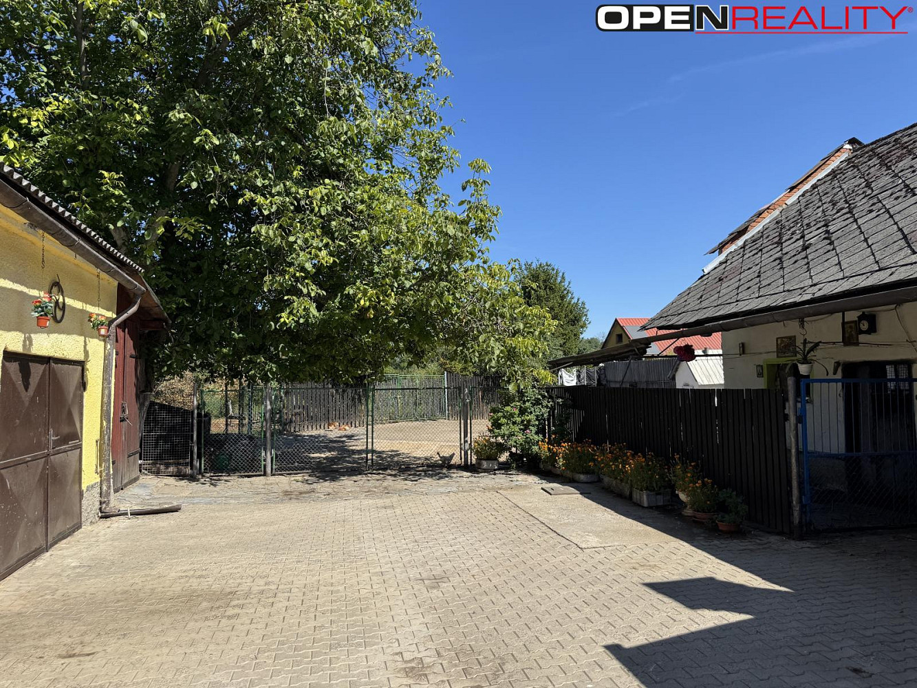 Prodej domu 321 m² s pozemkem 393 m² – fotografie 4