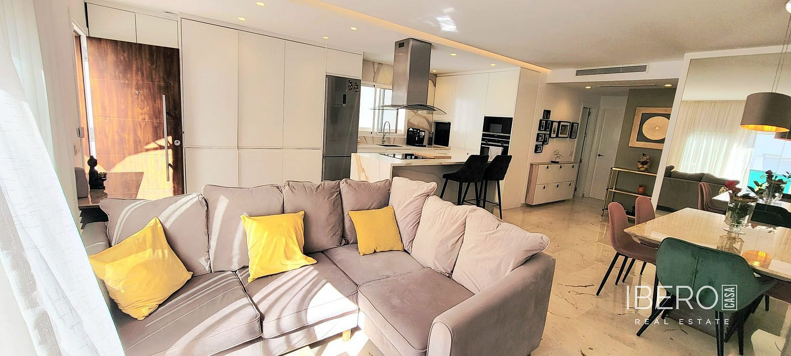 Piso 3+kk – Marbella, Nueva Andalucía - Vista 3