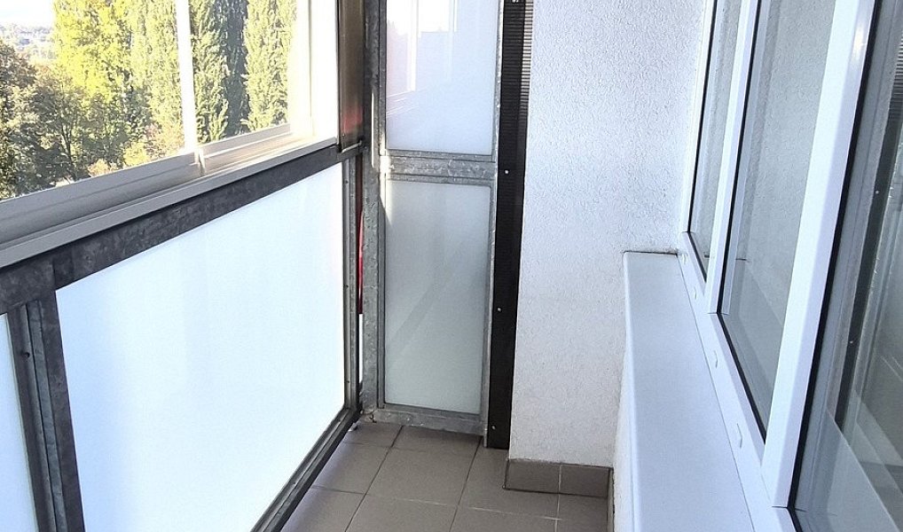 Pronájem bytu 2+1 53 m², Kolín – náhled fotky 16