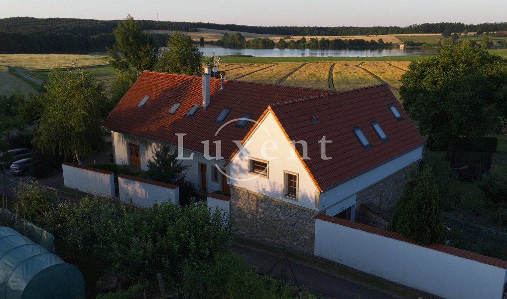 Prodej ubytovacího objektu 580 m², Kvítkovice – náhled fotky 6