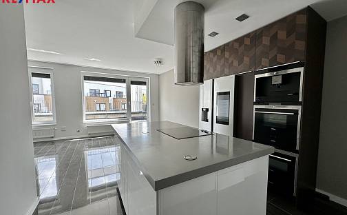 Pronájem bytu 4+kk 114 m², Zakšínská, Praha 9 - Střížkov