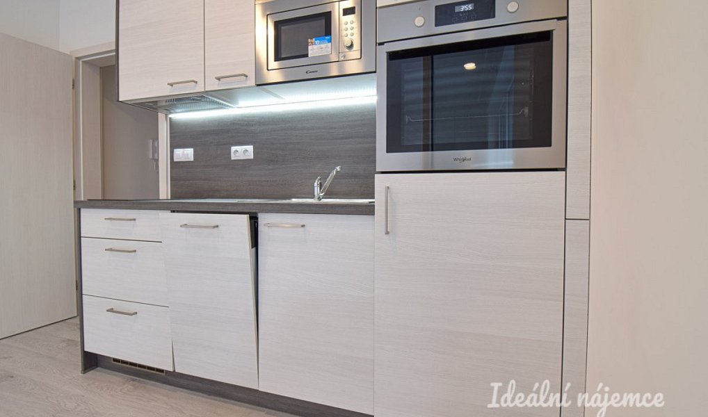 Pronájem bytu 1+kk 29 m², Brno – náhled fotky 5