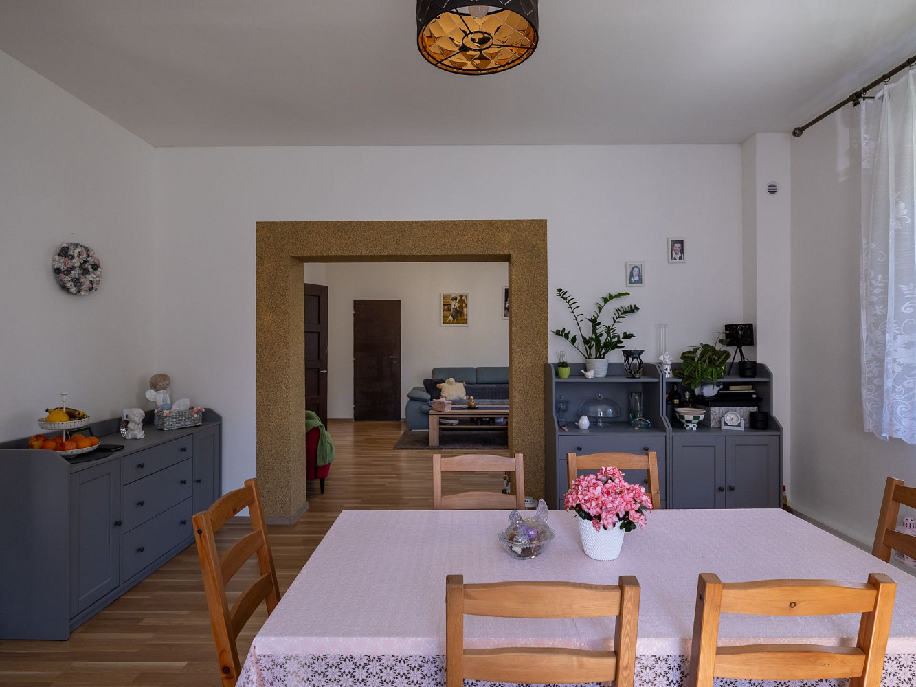 Prodej domu 280 m² s pozemkem 2 863 m² – fotografie 2