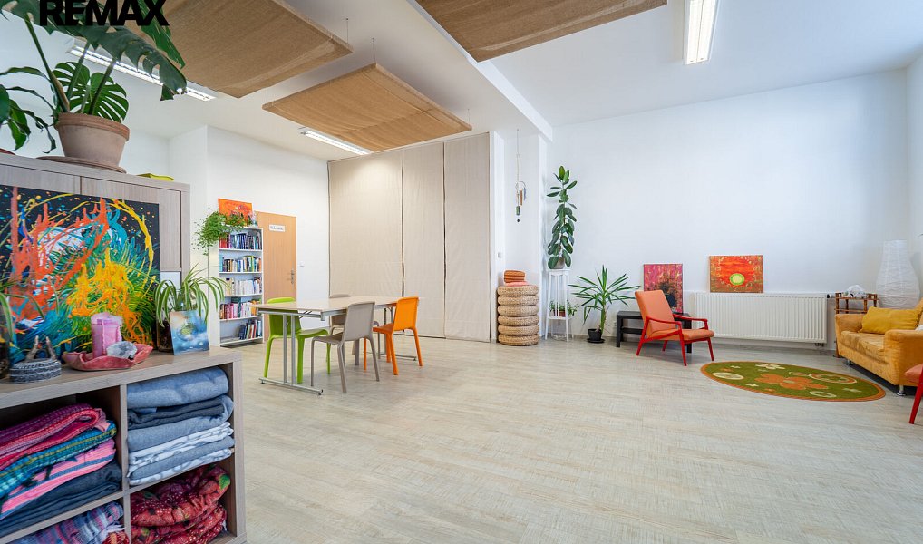 Prodej obchodních prostor 61 m², Poděbrady – náhled fotky 7