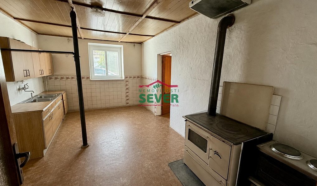 Prodej domu 136 m² s pozemkem 675 m², Braňany – náhled fotky 3
