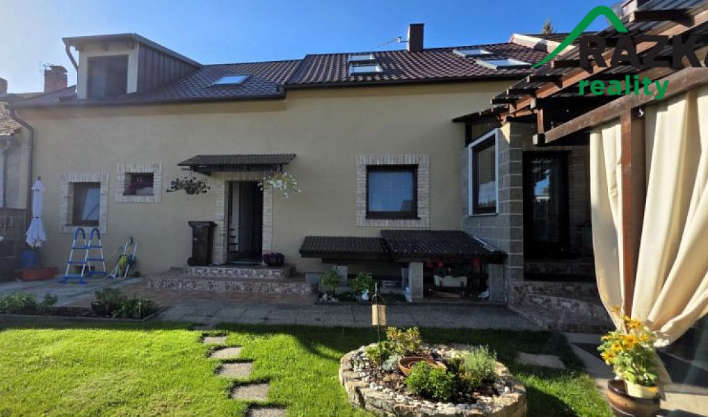 Prodej domu 165 m² s pozemkem 932 m², Tachov – náhled fotky 27