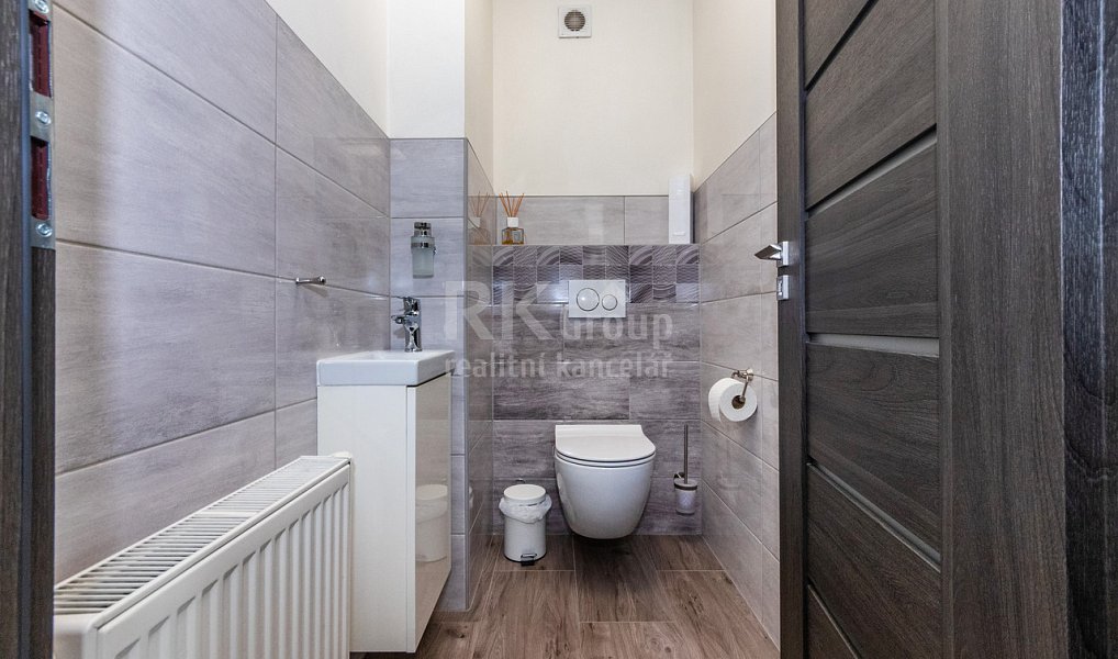 Prodej domu 139 m² s pozemkem 210 m², Praha – náhled fotky 21