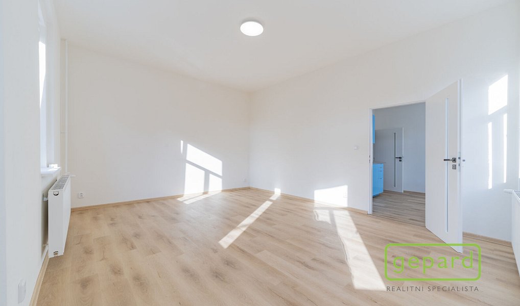 Pronájem bytu 1+1 42 m², Cheb – náhled fotky 9