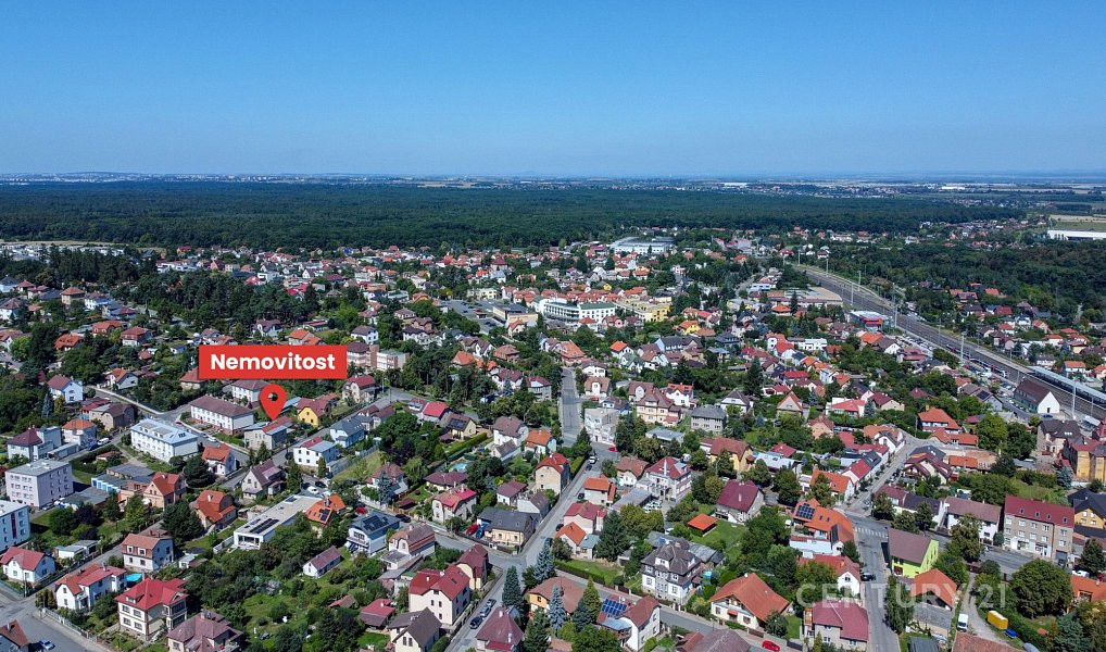 Pronájem bytu 4+kk 97 m², Úvaly – náhled fotky 21